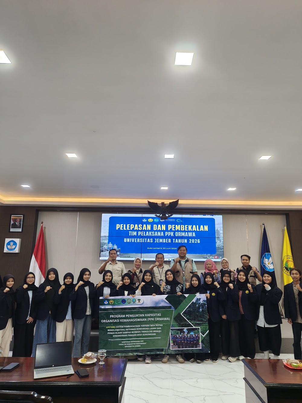 Pelepasan dan Pembekalan Tim Pelaksana PPK Ormawa oleh Rektorat Universitas Jember - Foto 4